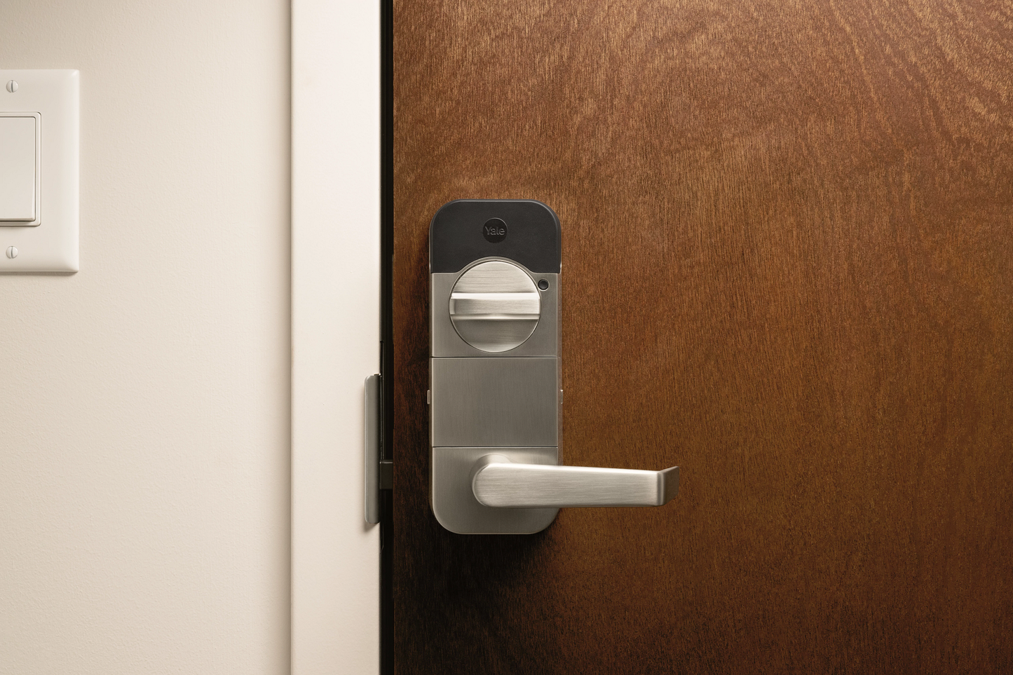 Yale Pro 2 Interconnected Lock - Keypad - Key-Free - Bluetooth | YMC634-BLE